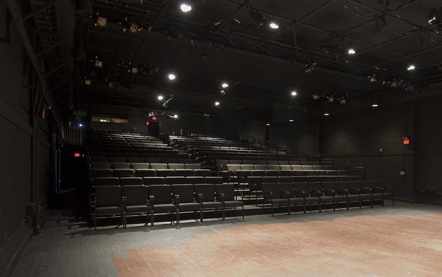 Tri-pac_main stage seating fey